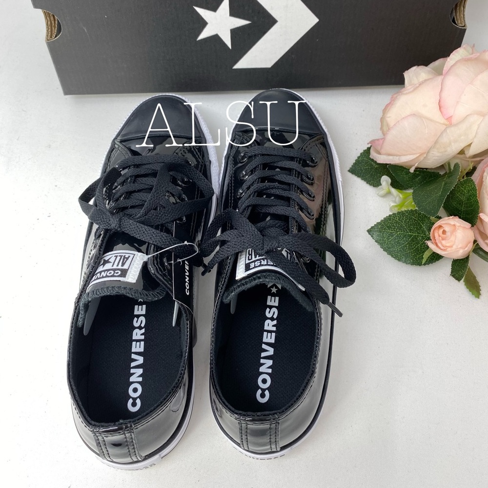 Converse Low Top Patent Leather Black W AUTHENTIC - Picture 7 of 8